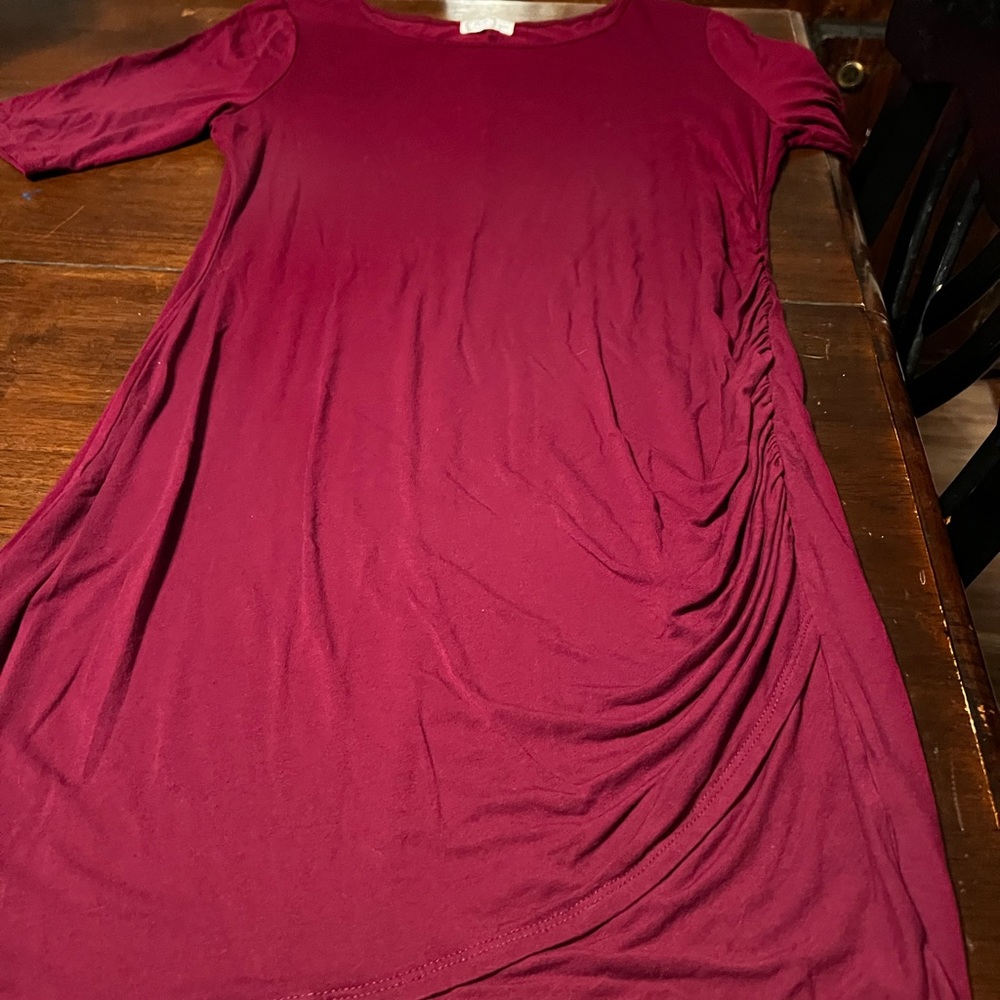 Maroon / red dress